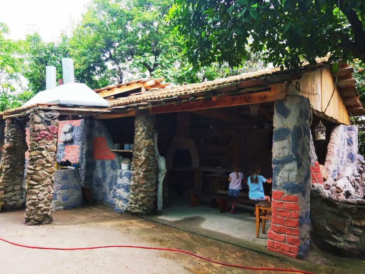 Mzeos House Otel Batum Dış mekan fotoğraf